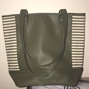 THIRTY-ONE Olive Green Tote (Fall 2019)